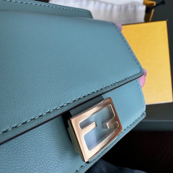 Fendi card holder mint green - Picture 6 of 6